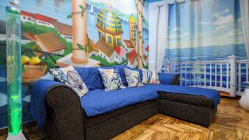Apartamento (2 Bedrooms) | Área de estar | TV