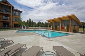 Interior - Mtn-view Escape: Suncadia Condo w/ At-home Comfort (Cle Elum)