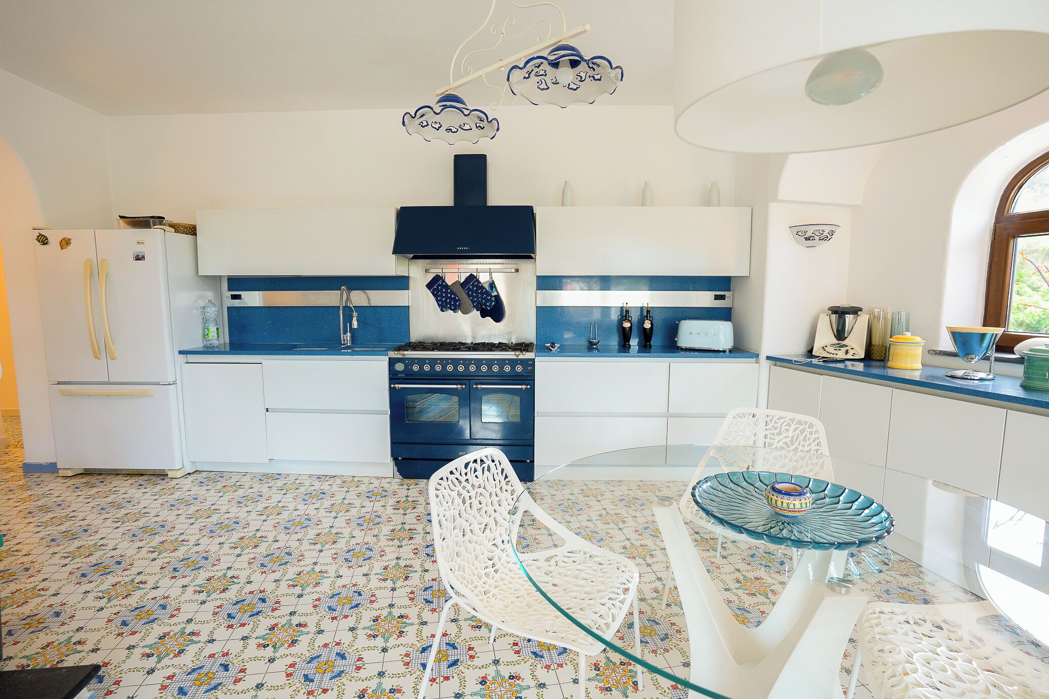 Villa (6 Bedrooms) | Private kitchen