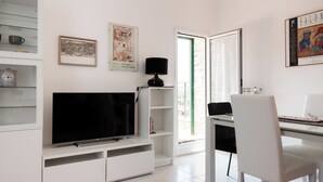 아파트 (1 Bedroom) | 거실 공간