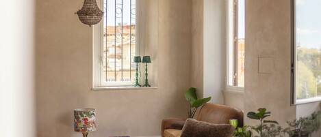 Apartment (1 Bedroom) | Living area
