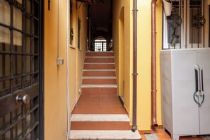 Interior - Studio House da Pasolini a Mastroianni (Rome)
