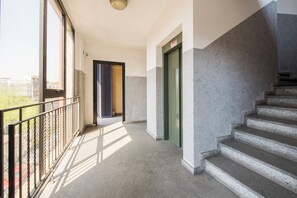 Interior - Lambrate Retreat (Milan)