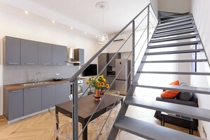 Interior - Pessina 90 Rooms (Naples)