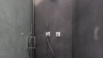 Design Room (1 Bedroom) | Bathroom