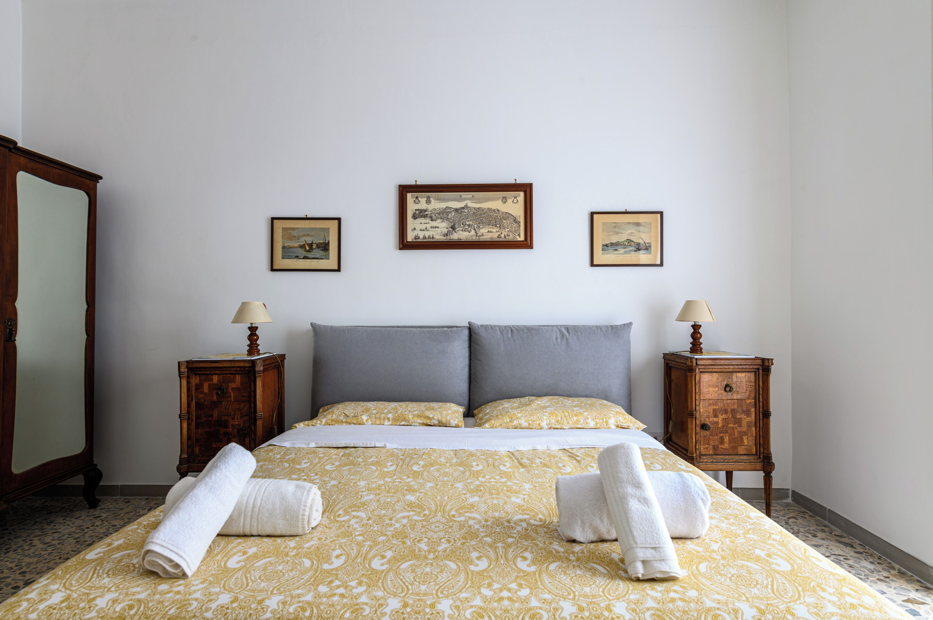 Apartment (3 Bedrooms) | 3 bedrooms, laptop workspace, iron/ironing board, bed sheets