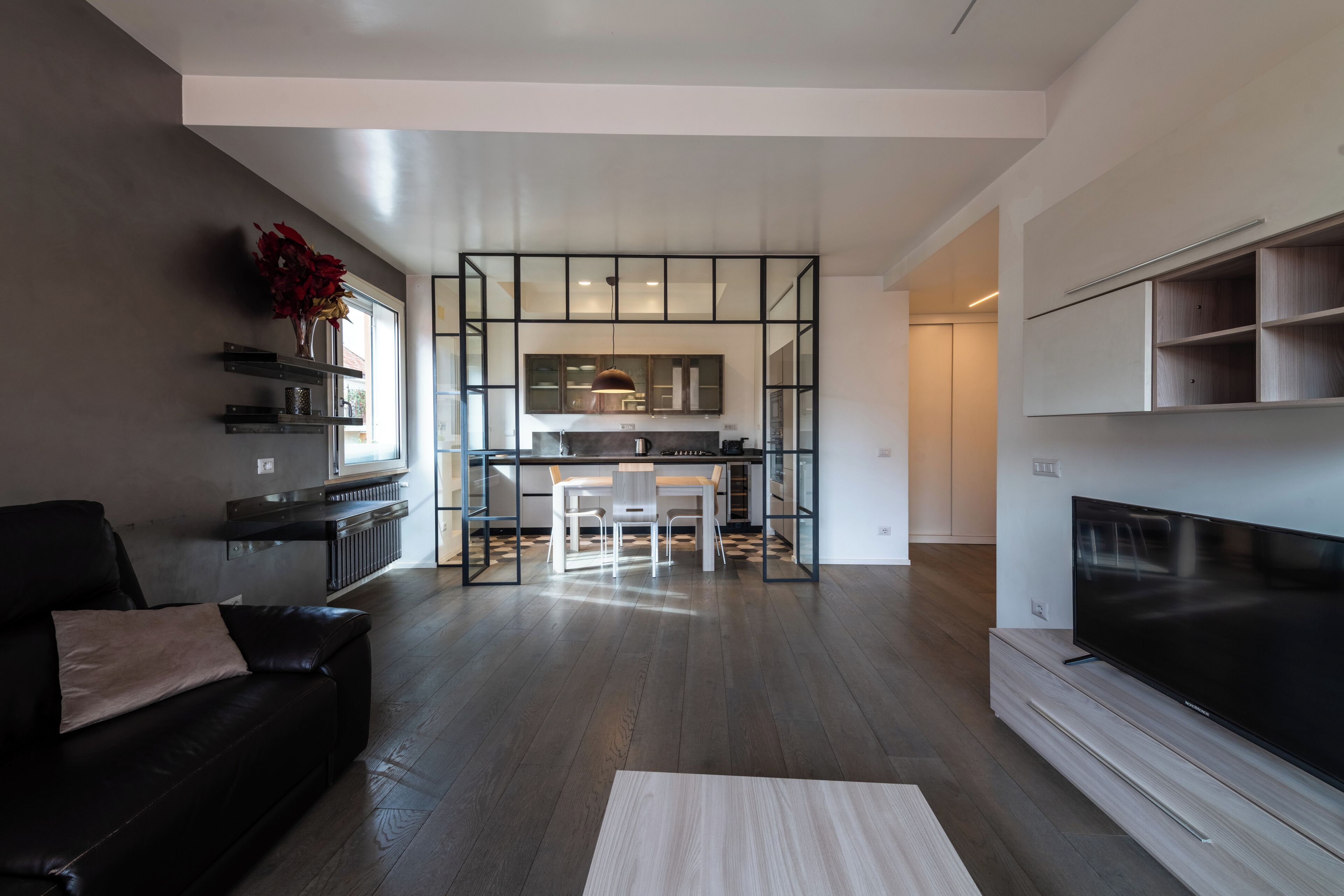 Apartment (1 Bedroom) | Living area | TV