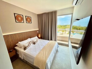 1 bedroom, iron/ironing board, Internet, bed sheets - Luxury Apartment Suite in Santa Marta | Ocean View (Santa Marta)