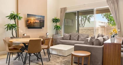 Chic 3BR Retreat, Patio With Bbq, all Suites