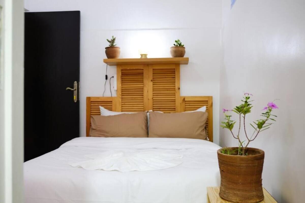 Economy Double Room, Beach View