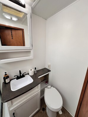 Bathroom - Happy Campers RV Stay • Private Yard • Sleeps 4-6 (Magnolia)