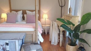 Room, 1 Bedroom - Room-stylish Studio in Reedy Creek (Gold Coast)