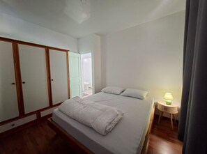 Room - Vrbo Property (Uturoa)