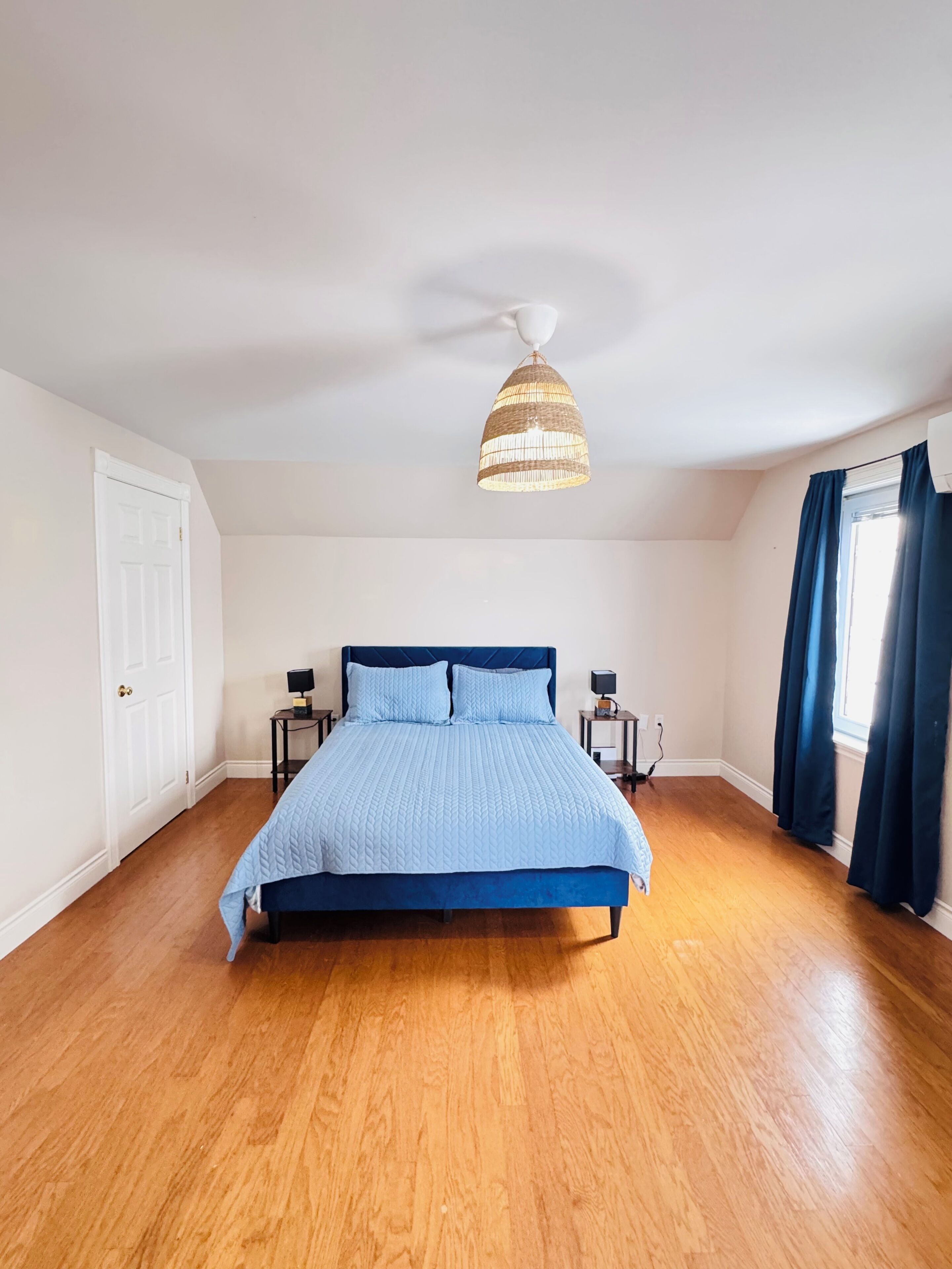 4 chambres, fer et planche à repasser, Wi-Fi gratuit