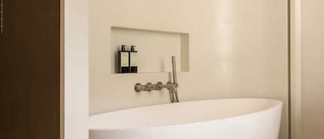 Apartment | Bathroom