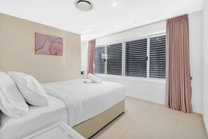 4 Schlafzimmer, Bügeleisen/Bügelbrett, WLAN, Bettwäsche