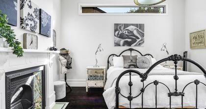 The Mosman Cottage hosted by L'Abode
