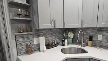 Deluxe appartement, niet-roken, privébadkamer | Privékeuken