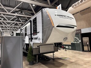 Miscellaneous - Lovely 2-bedroom campground trailer with AC in charming Moravia (Moravia)