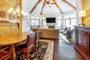 Interior - Austria Haus 3 BR, 242 E Meadow Dr, Vail Village(McC)-Hot Tub (Vail)