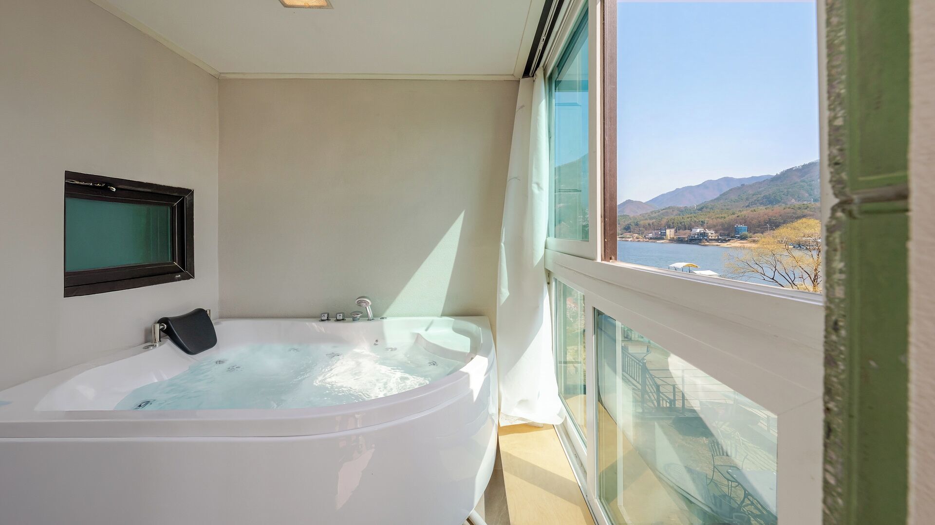 Eenvoudige kamer, 2 slaapkamers (Claire201)