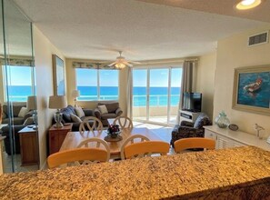 TV - Silver Beach 205 ON THE BEACH 2/2 pet friendly (Orange Beach)