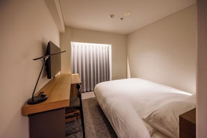 Desk, free WiFi - JR Clement Inn Takamatsu Hyogomachi (Takamatsu)