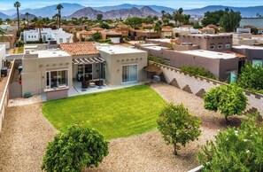 Exterior - CASA ROSABELL perfect desert getaway in Bermuda Dunes OFFERS 4 Bedrooms & More (Bermuda Dunes)
