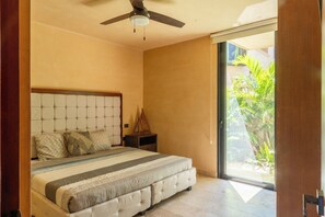 Room - Modern Ocean Front 2 BR by BT Homes (Balam Canché)