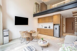 Dining - 20%OFF Brand new modern and jungle loft! (Tulum)