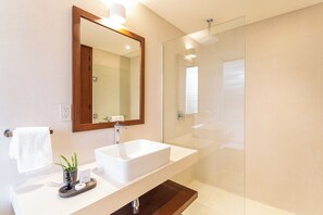 Bathroom - BT Homes - Luxury and Modern 4BR in Aldea Zama (Tulum)