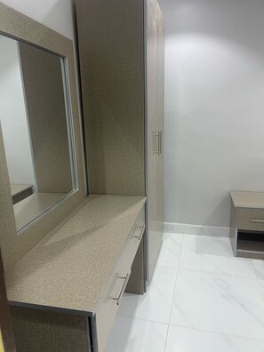 Economy Suite, City View | Interior - NOZOL BANDAR (Madinah)