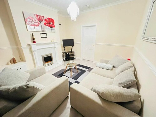 Pets - Parking - Patio - WiFi - Sleeps 4