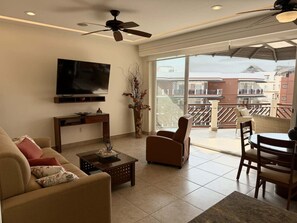 Books - Two Bedroom Ocean View (Bajos de Chila)