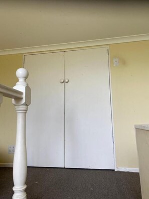 Shared Dormitory, 2 Bedrooms | Interior - Room-cozy Guest Room in Browns Bay, Auck (Auckland)