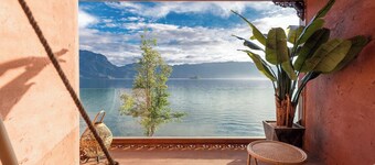 Lugu Lake And share resort hotel 