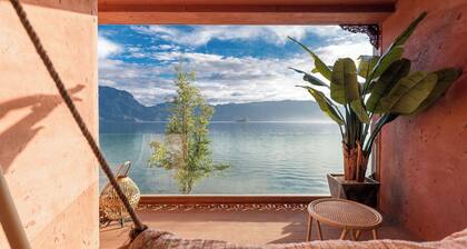 Lugu Lake And share resort hotel