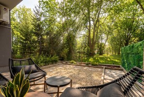 Property grounds - Urban Jungle Mezzanine Apartment (Kraków)