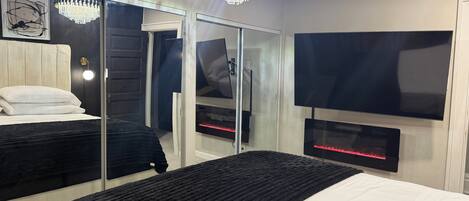 3 bedrooms, iron/ironing board, Internet, bed sheets