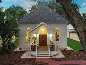 Exterior - Unbelievable Historic Church Retreat The Sanctuary (Savannah)