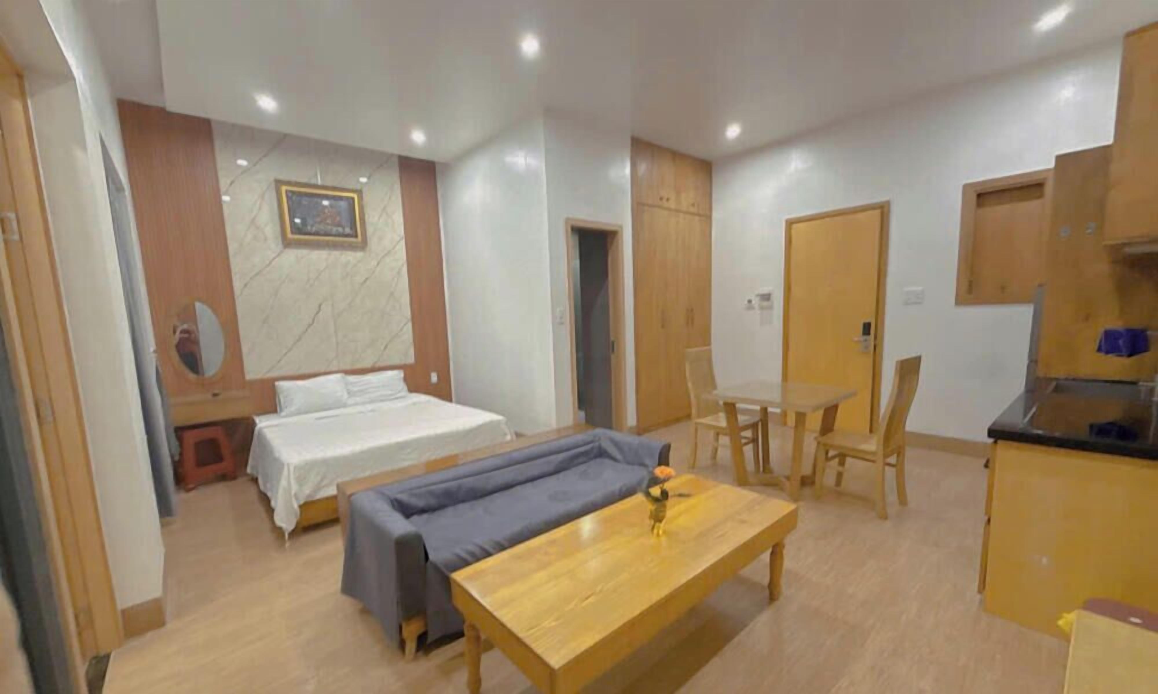 Appartement Familial, vue cour intérieure