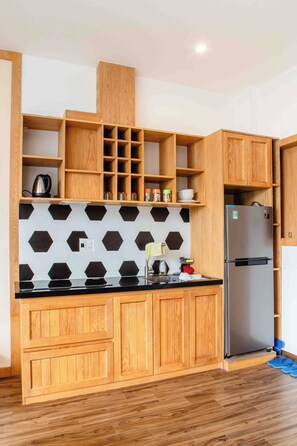 Chambre Double Luxe, balcon, vue ville | Cuisine privée