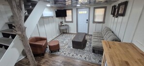 Living area - The Barn in Valley (Valley)