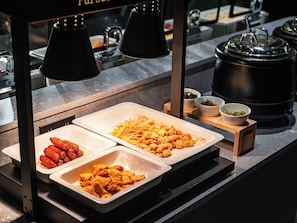 Dining - LanyueEase Residence Yiju Guangzhou (Guangzhou)