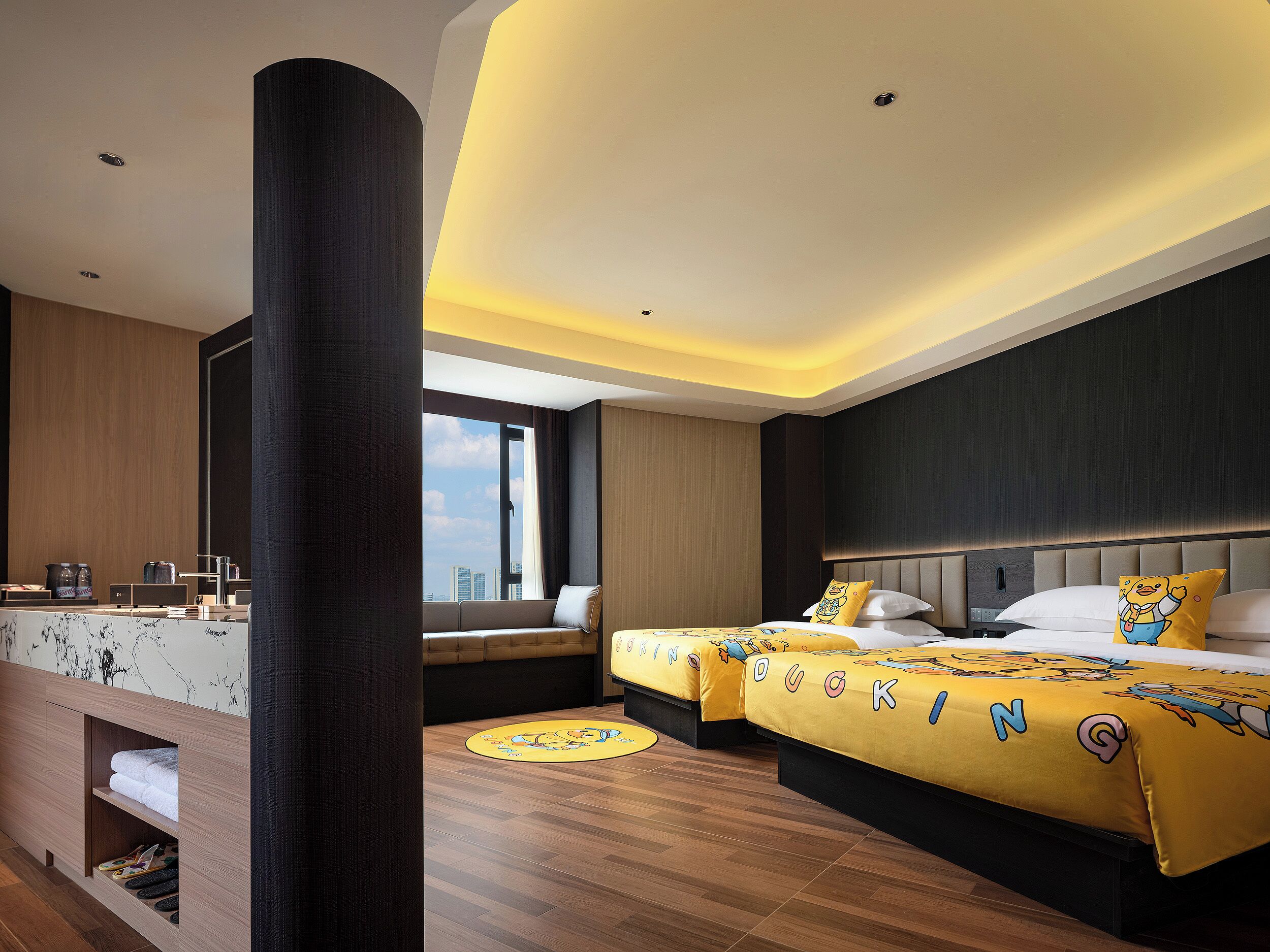 Suite Keluarga, pemandangan kota | Seprai katun Mesir, seprai premium, dan bantalan ekstra lembut