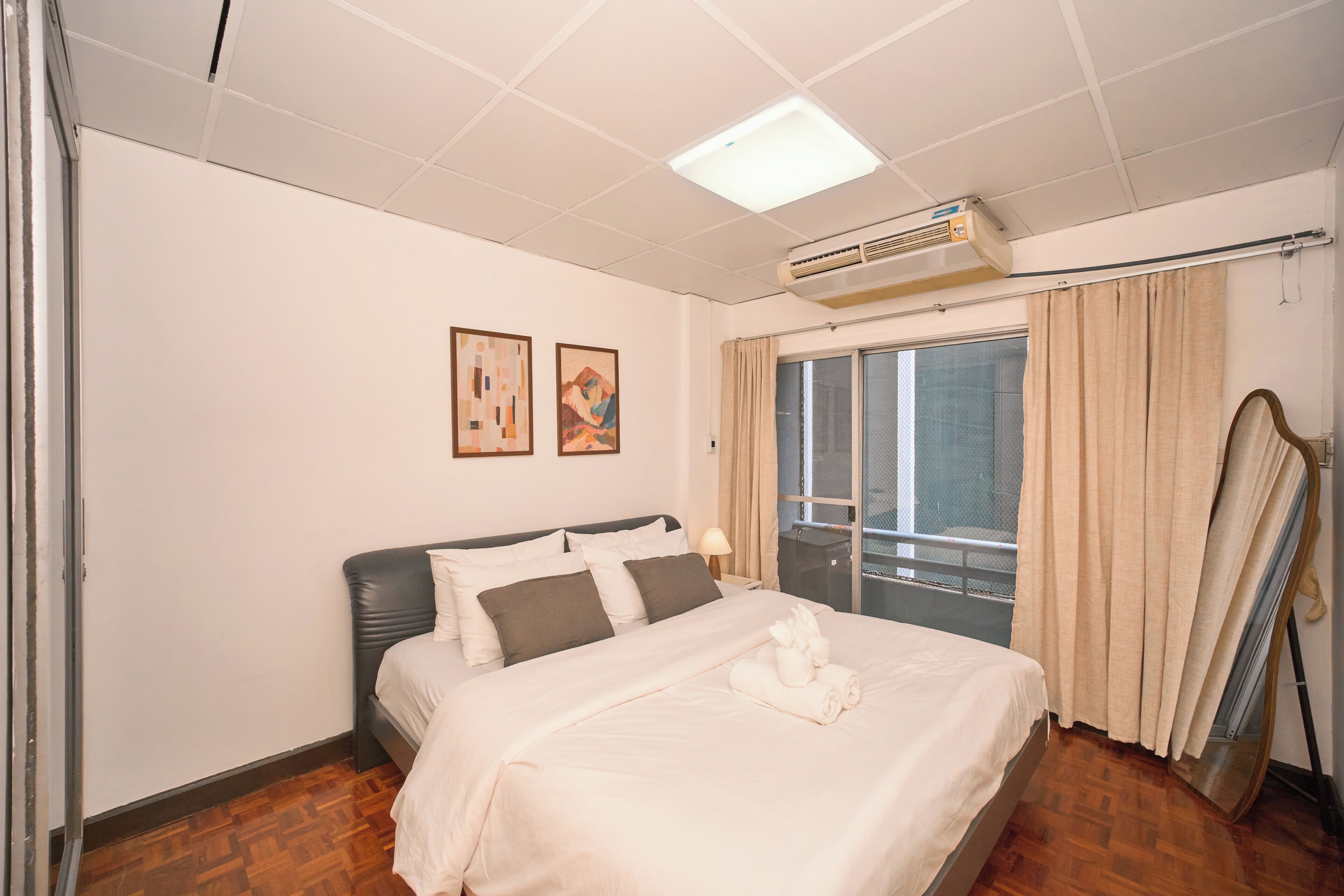 1 Schlafzimmer, Schreibtisch, Bügeleisen/Bügelbrett, WLAN