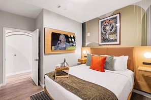 Room - Muse - Pool & Gym - Walk to Broadway (Nashville)