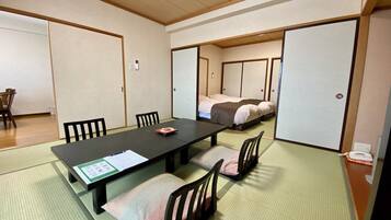 Chambre Supérieure avec lits jumeaux | Bureau, Wi-Fi gratuit, draps fournis