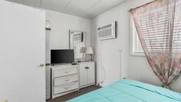 1 habitación, tabla de planchar con plancha y wifi gratis