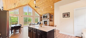 O'Neills Drift - Private Riverfront - Firepit - Fireplace